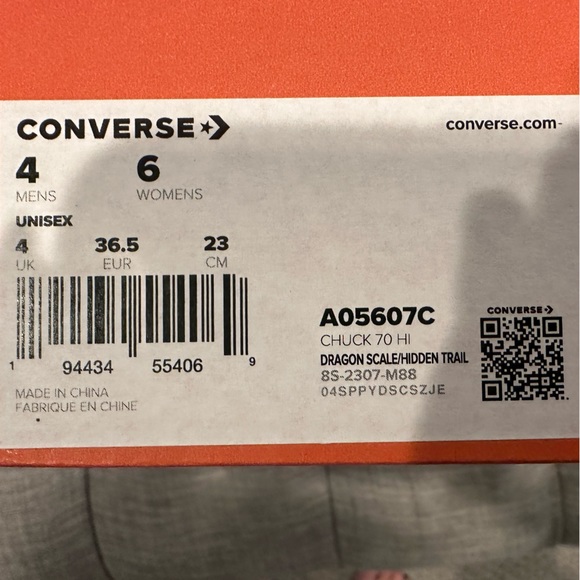 NIB Chuck Taylor 70 Warm Winter Sneakers - Picture 8 of 9